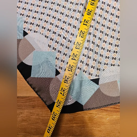 Saracene Bellagio Silk Scarf - Picture 5 of 6